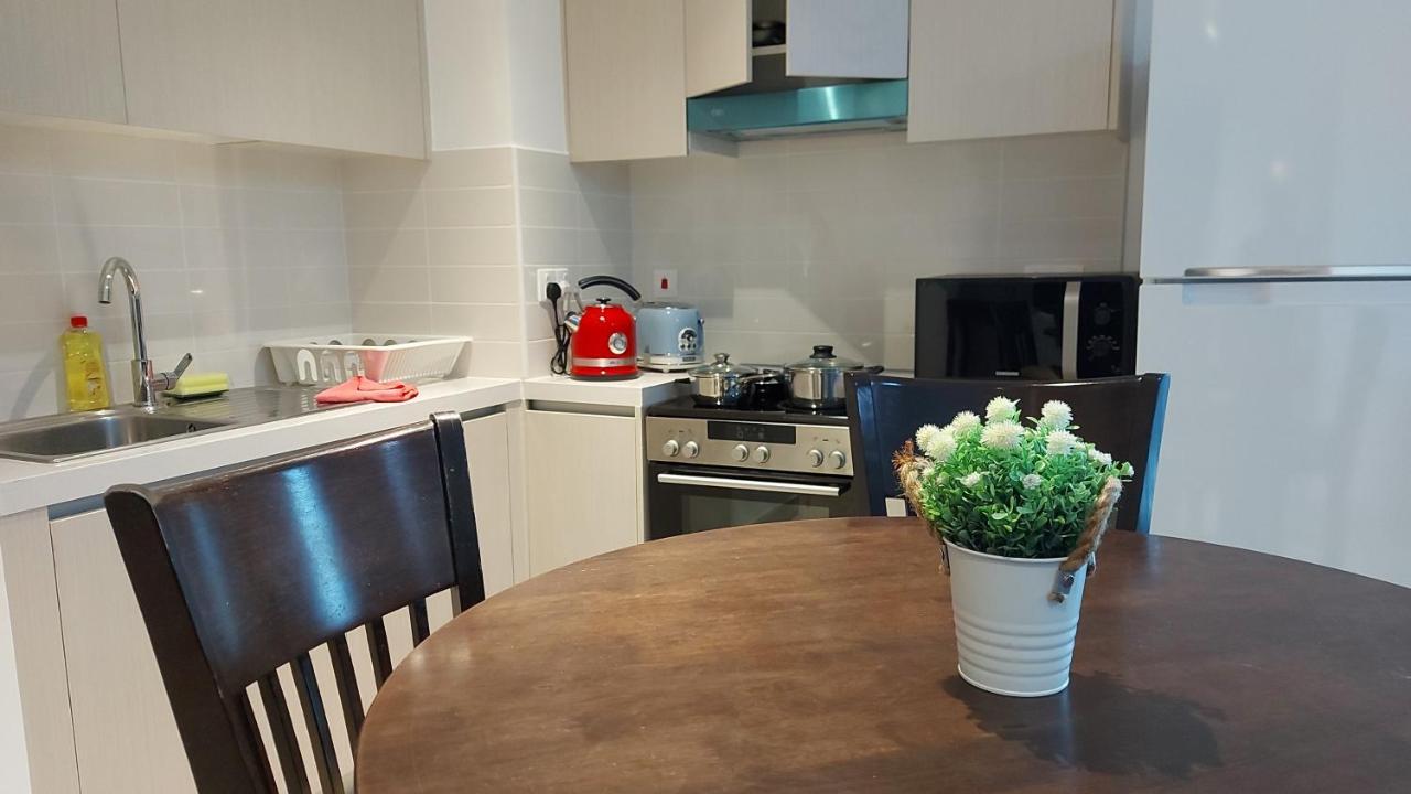 Appartement Deluxe On Yas With Sea View Balcony *