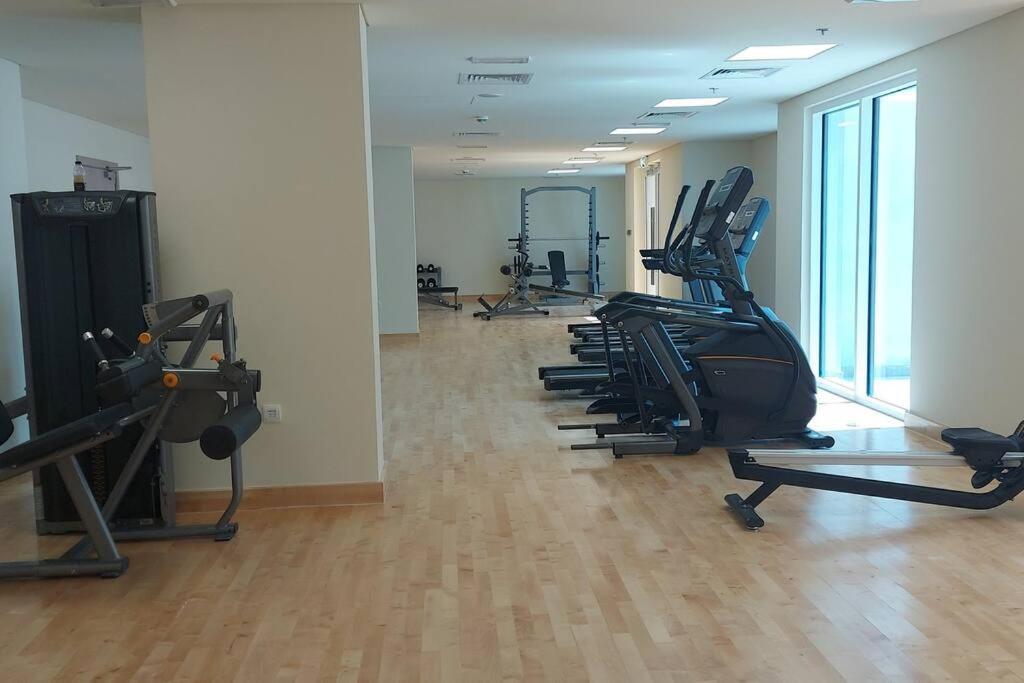 Appartement Deluxe On Yas With Sea View Balcony *