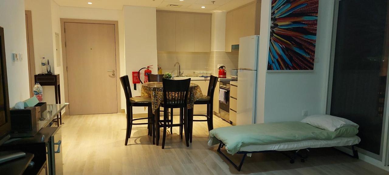 Appartement Deluxe On Yas With Sea View Balcony